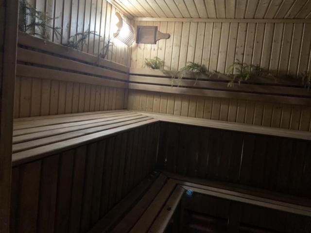 Wood House Hotell Pilipets Eksteriør bilde